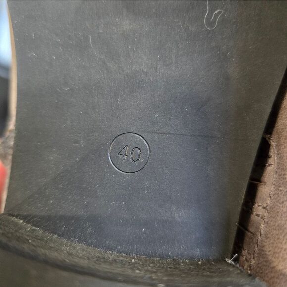 🐢 Salvia Glynda Gray/Taupe Snake Size 40 Euro 9-9.5 US. Like New! - Picture 8 of 16